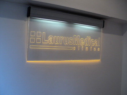 Lucrari Debitare PVC, Plexiglas, alucobond, pal, mdf, lemn
