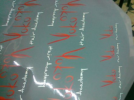 Lucrari Autocolant decupat pe contur – print&cut
